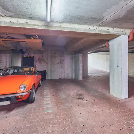 Nicole, Schoenes In * Πφορτζχάιμ